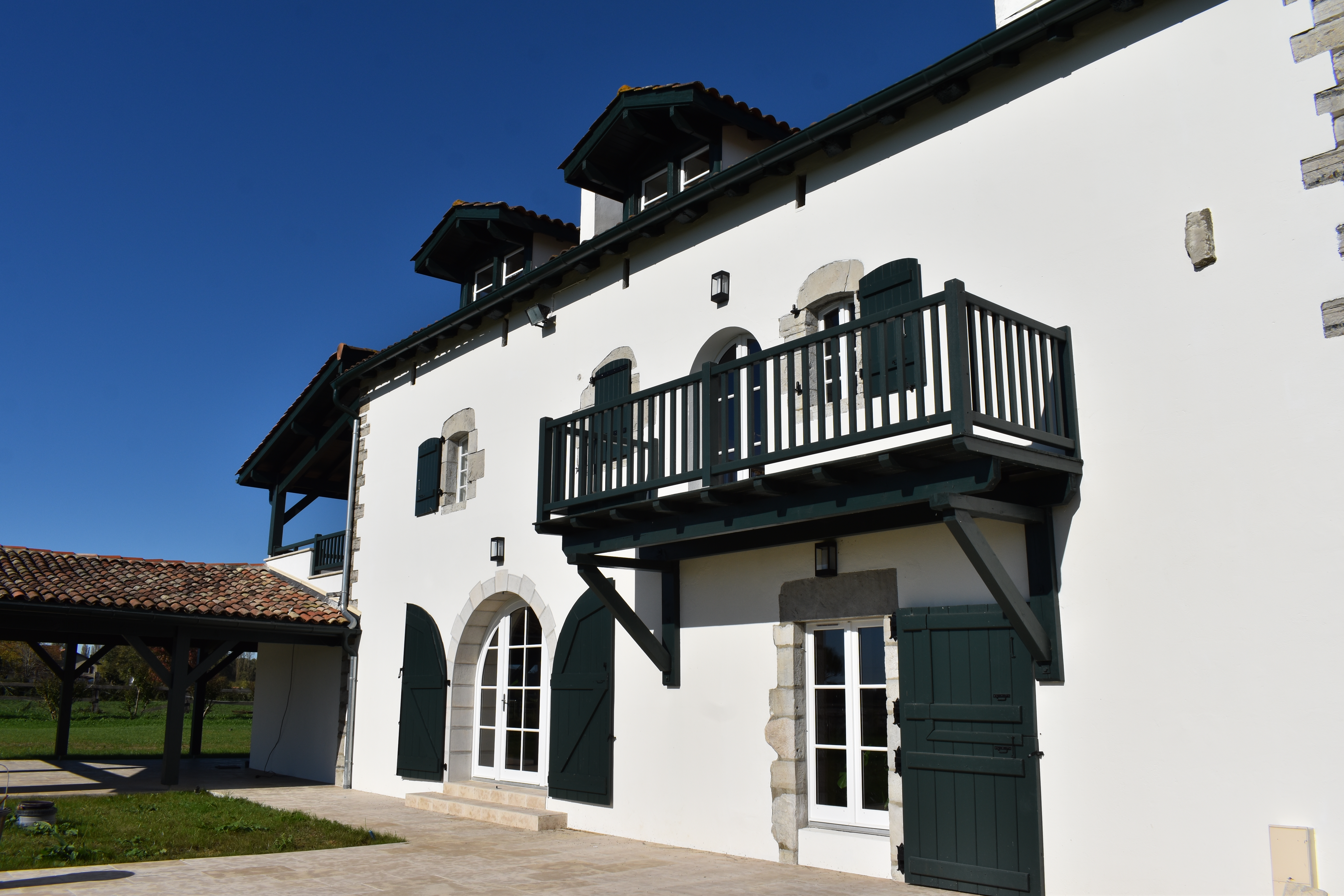 Maison JA — Pierre apparente